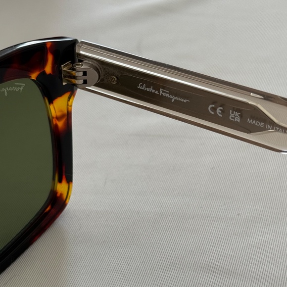 Salvatore Ferragamo SF1087S 56-18-145 Tortoise Sunglasses - Picture 4 of 5